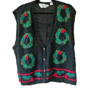 Blair Boutique Women's 2XL Black Christmas Sweater Vest Festive Wreath Design